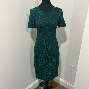 Black Halo Green Sheath Dress Short Sleeve Crew Neck
